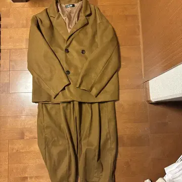 kutir 브라운 자켓 셋업