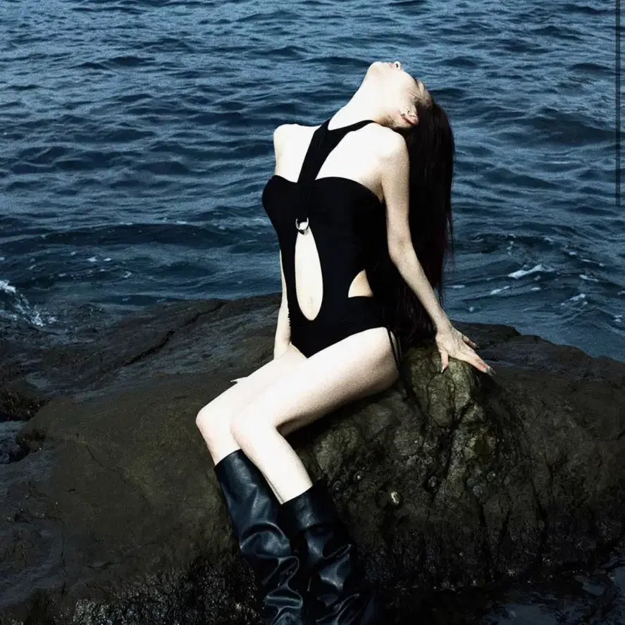 【即発送】THEREDTHREAD S othello swimwear SWIMWEAR – THEREDTHREAD