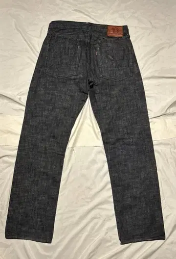 레어 EVISU LOT2000 카타쿠로 카모메 선염 블랙 데님 팬츠
