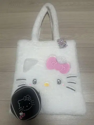 키티 토트백 & 파우치