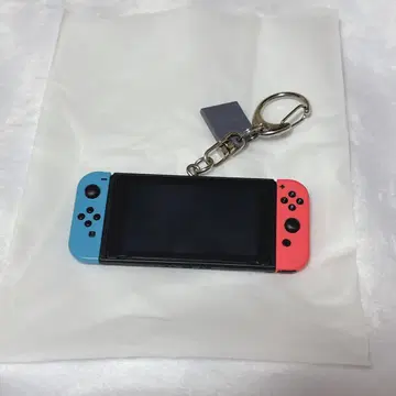 닌텐도 뮤지엄 게임 하드 키링 Switch