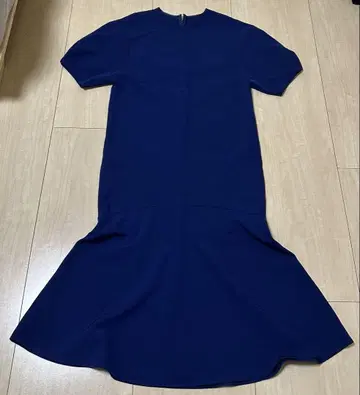 블루 반팔 플레어 원피스