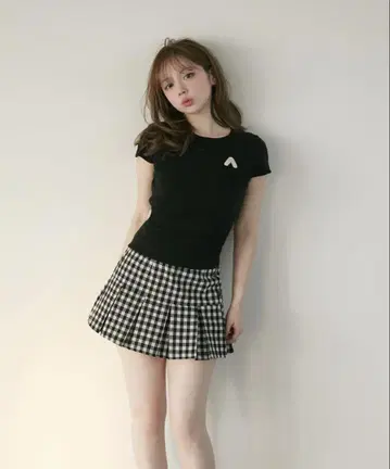 AND MARY 체크 무늬 플리츠 스커트 M 사이즈