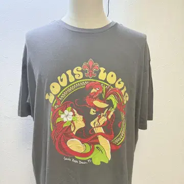 Louis Louis 카페 티셔츠 한정판 디자인 유르다보 블랙 i-26