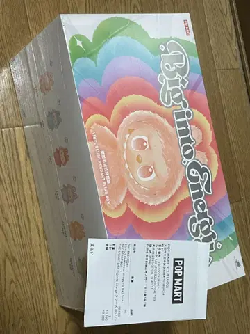 LABUBU THE MONSTERS 에너지에 열중!