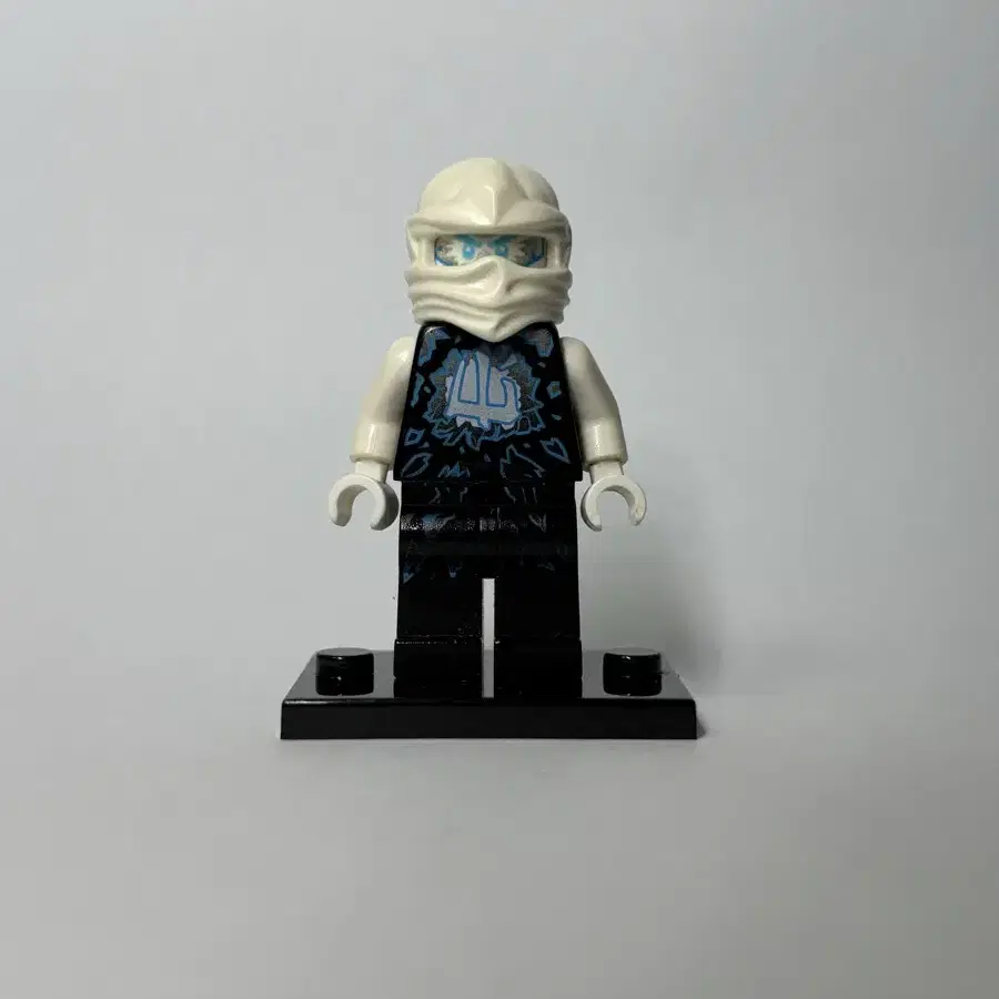 LEGO | 레고 Lego Ninjago Zane Figure (Genuine) on Bunjang