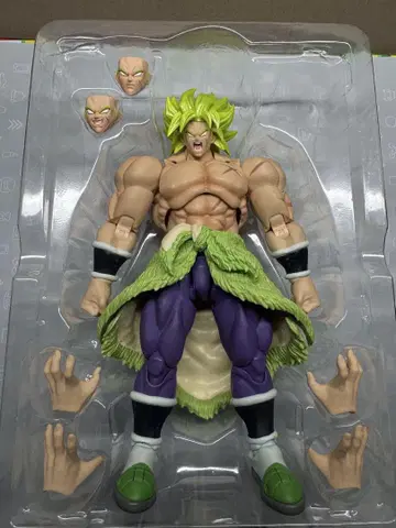 드래곤볼 S.H.Figuarts 슈퍼 사이어인 브로리 풀 파워