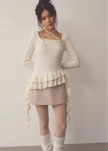 페리큐어 레이어드 프릴 탑 pellicule