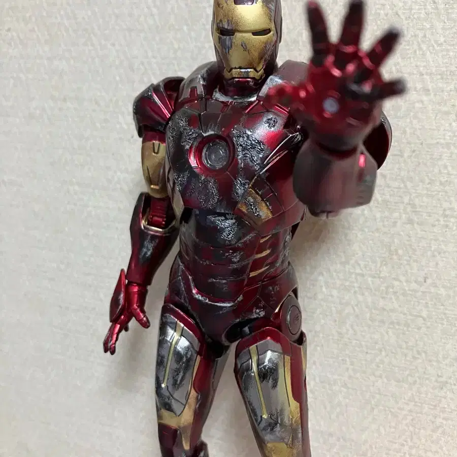 ZD TOYS MCU Avengers Iron Man Mark Damage Custom Action Figure