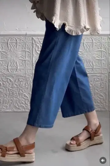 unminou 드로스트 데님 팬츠(L.BLUE)