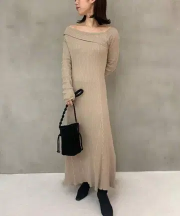 아지메 리브 니트 원피스