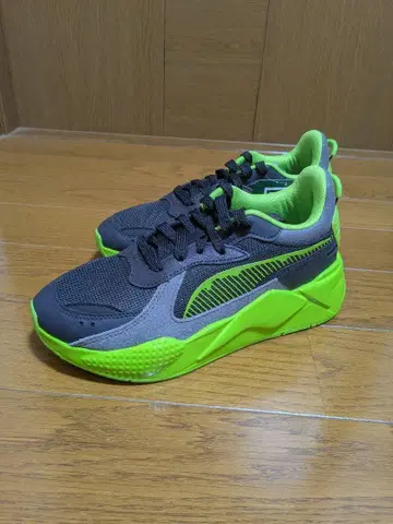 푸마 x TMNT RS-X 콜라보 스니커즈 유니섹스 25cm [새상품]