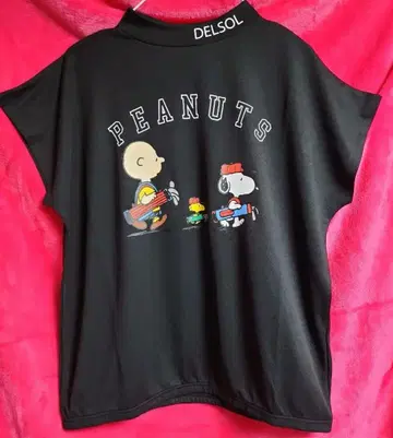 PEANUTS 스누피 콜라보 스트레치 밑단 밴딩 프렌치 슬리브 반팔 셔츠
