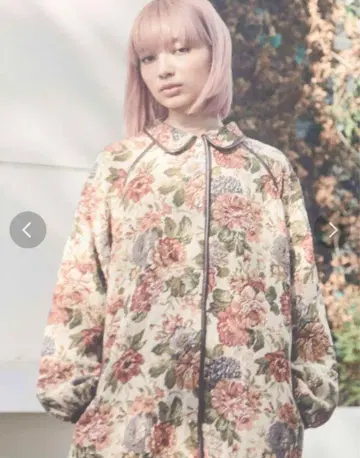 메리 제니 꽃무늬 롱 코트