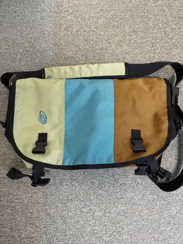 Timbuk2 메신저 백 M 사이즈
