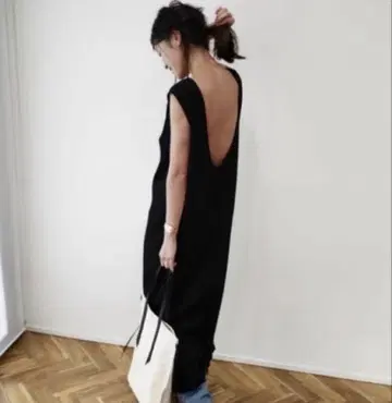 gypsohila Back Design Dress 롱 원피스
