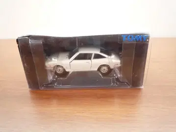 토미카 LIMITED ISUZU 117COUPE 1800XE