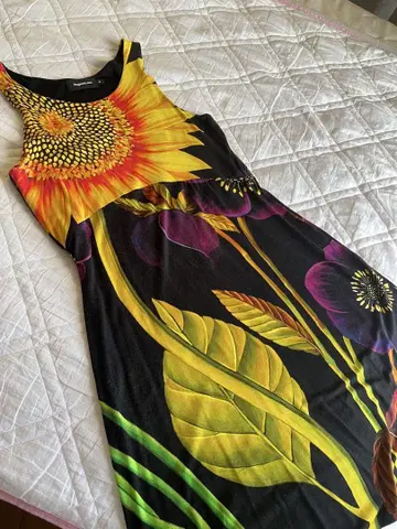 Desigual 꽃무늬 슬리브리스 원피스 M