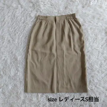 PINORE (피노레) 무릎 기장 타이트 스커트