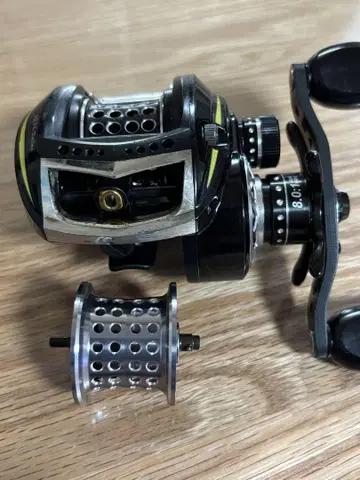 Revo LTZ AE74 레이싱 8.0:1 왼쪽 핸들 교체 스풀 포함