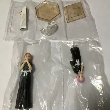 BLEACH 블리치 대백과 이노우에 오리히메 & 쿠사카 야치루 피규어