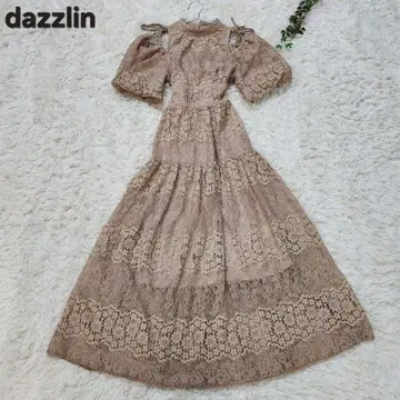 다즐린 dazzlin 베이지 레이스 오픈 숄더 리본 원피스