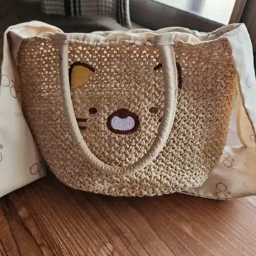 고양이 얼굴 자수 바스켓백