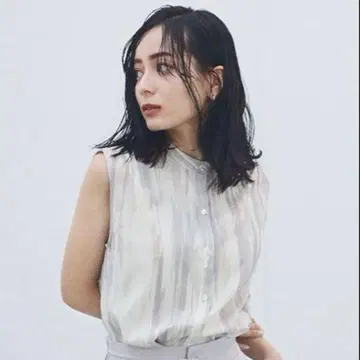 anuans 뉘앙스 패턴 스탠드 카라 블라우스