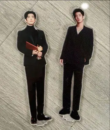 샤오장  초대형 아크릴 스탠드 2종