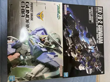 건담 프라모델 PG RX-78-2 건담 & PG 건담 엑시아 세트