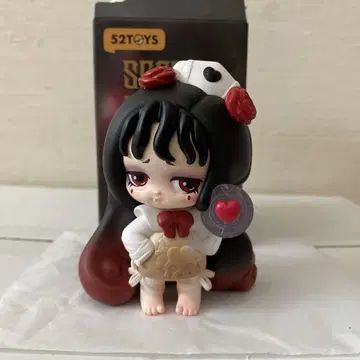 52TOYS SECRET EXPERIMENT Lilith 피규어