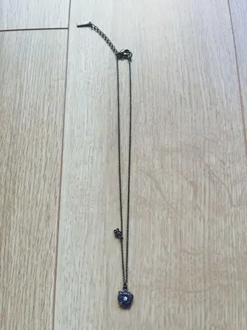 새상품급 안나수이 목걸이