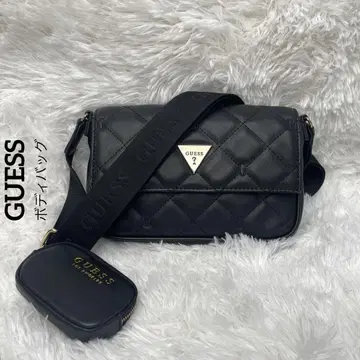 GUESS 바디백 [새상품급] 미니 파우치 퀼팅 게스 로고 자수