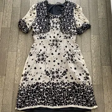 ANNA SUI 실크 100% 꽃무늬 원피스