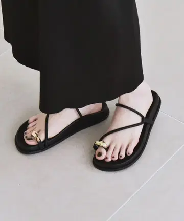quaranciel:메탈 엄지 반지 스트랩 플랫폼 샌들