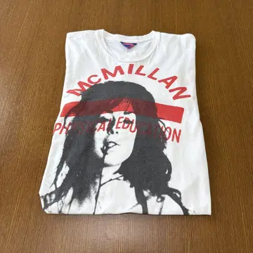 MCMILLAN PHYSICAL EDUCATION 사진 티셔츠