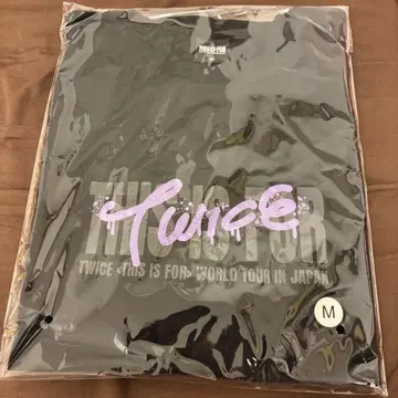 TWICE 팝업 라이브 티셔츠 사나 M 사이즈