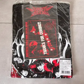 BABYMETAL THE WORLD TOUR TEE & 스티커