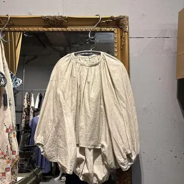 -@ 파소네 파시오네 블라우스 셔츠 상의