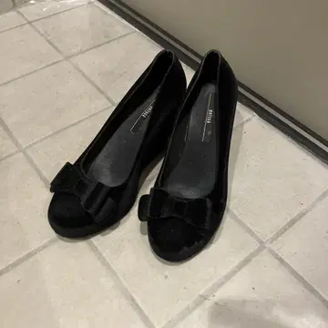 멜리사 melissa 벨로아 리본 하이힐