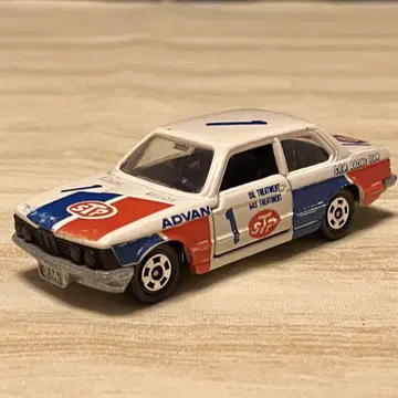 토미카 BMW 320i No.F23 1/62
