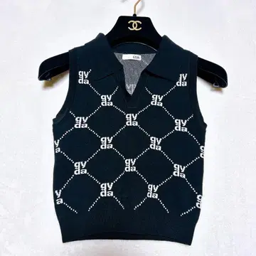 제이더 Square gyda 슬리브리스 POLO KT TOPS