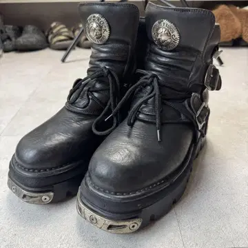 New Rock Leather Boots 뉴 락 가죽 부츠