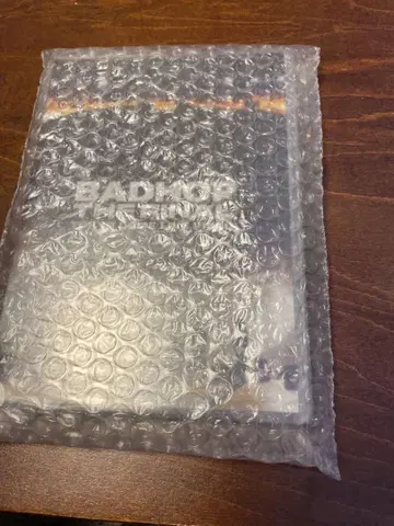 BAD HOP 버블 랩 포장