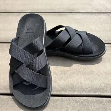 Teva VOYA SLIDE(테바 보야 슬라이드) 샌들 블랙 25cm