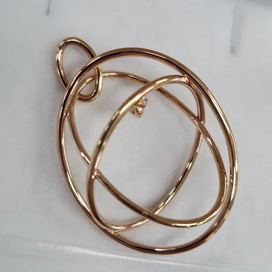 GOLDEN DEW | 골든듀 Golden Dew 18k Rose Gold Water Garden 3