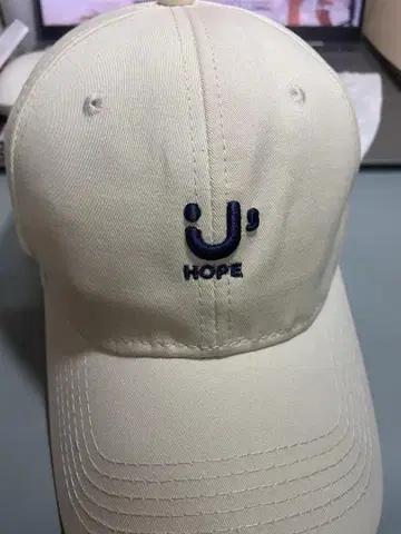 크림색 캡 U' HOPE 자수