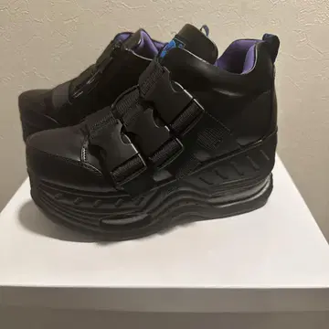 yosuke 통굽 스니커즈 24cm 새상품급