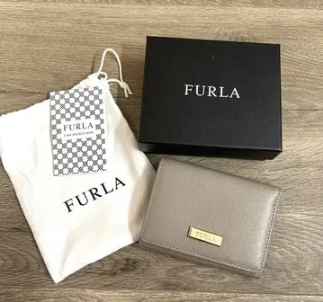 FURLA / 3단 폴더형 지갑 / 그레이지