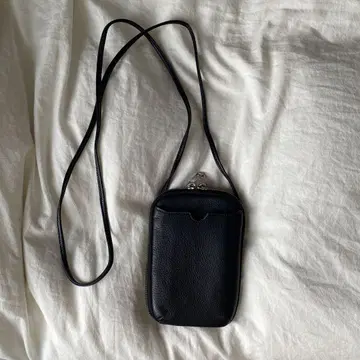 블랙 가죽 사코슈